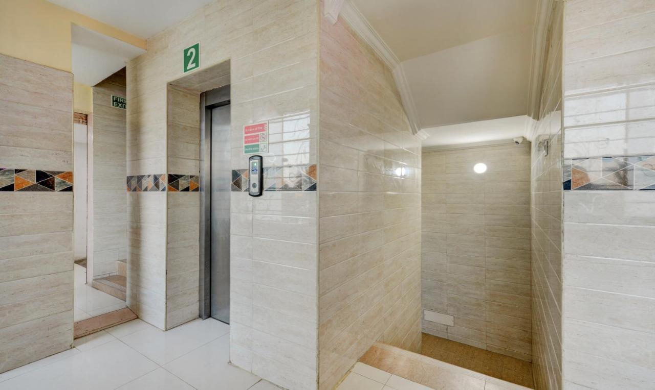 Pleasant Days Hotel Ченнаї Екстер'єр фото